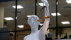 В Калужской области подростки получили 6 и 6,5 года колонии за поджог на ж/д