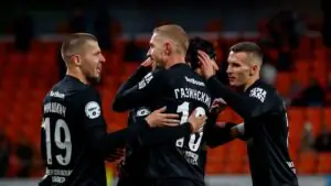 Футболисты «Урала» в меньшинстве обыграли «Челябинск» в матче Первой лиги