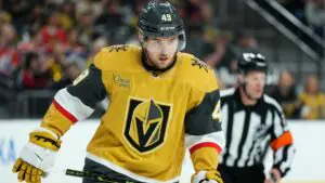 «Юта» обыграла «Вегас» и сравняла счет в серии, несмотря на шайбу Барбашева