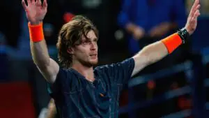 Рублев рассказал, что ему пришлось принять «лошадиную дозу» во время матча