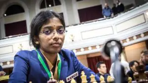 Рамешбабу Вайшали из Индии стала победительницей шахматного турнира претенденток