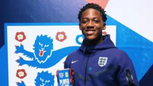 Финалист Евро Майну продлил контракт с «Манчестер Юнайтед» на пять лет