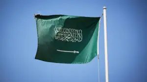 В разных частях Саудовской Аравии сработали сигналы воздушной тревоги