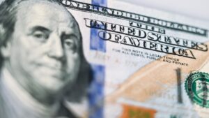 РИА Новости: в РФ в первом квартале выявили 110 фальшивых долларовых купюр