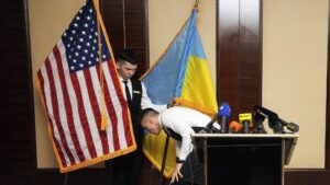 NYT: Киев хотел переименовать часть Донбасса в Донниленд ради поддержки Трампа