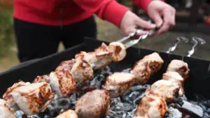 РИА Новости: россияне планируют потратить в праздники не более 50 тысяч рублей