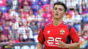 Футболист ЦСКА Глебов получил повреждение и пропустит 3-4 недели