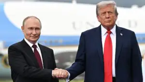 Ушаков: Путин охарактеризовал Трампу ситуацию на линии боевого соприкосновения