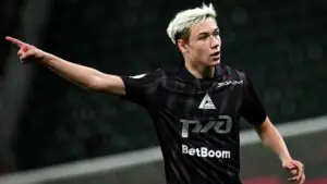 Кузьмичев: Батраков старается не обращать внимания на разговоры о его будущем