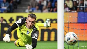 Голкипер футбольного клуба «Балтика» Бориско выбыл на три недели из-за травмы