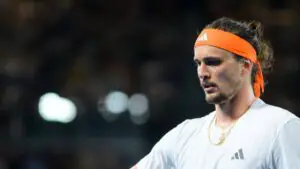 Третья ракетка мира Зверев вышел в четвертьфинал «Мастерса» в Мадриде