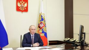 Путин: враги думают над тем, как оформить факт победы России