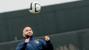 Футболист «Ахмата» Мелкадзе гордится тем, что купил отцу вторую машину