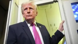 BBC: Трамп угрозами Ирану поставил себя в деликатное положение