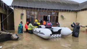 Путин отметил слаженную работу ведомств во время паводка в Дагестане