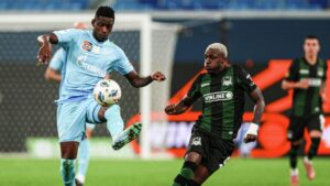 Пономарев: у «Краснодара» больше шансов в борьбе за чемпионство, чем у «Зенита»