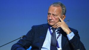 Академик Дынкин: опасный ядерный многополярный мир может наступить быстро