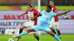 Футболисты «Локомотива» сыграли вничью с «Зенитом» в матче РПЛ