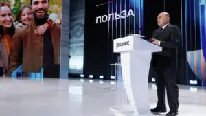 Мишустин: постоянные изменения на рынке труда влияют на выбор будущей профессии