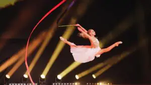 Ирина Винер ко Дню Победы представит гала-концерт «Сказ о доблести и чести-2»