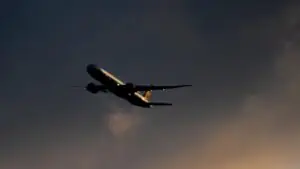 Росавиация: ограничения в Центральной России не затронут эвакуационные полеты