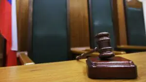 Замглавы ВС Крупнов поддержал отказ пересмотреть изъятие 16 складов Raven Russia