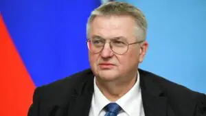 Оверчук: Союзное государство продолжит оказывать медицинскую помощь чернобыльцам