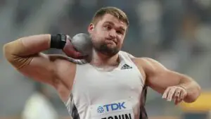 Трехкратный чемпион России Максим Афонин выиграл Кубок страны в толкании ядра