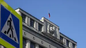 Володин: ГД усилила защиту прав граждан от перепродажи железнодорожных билетов