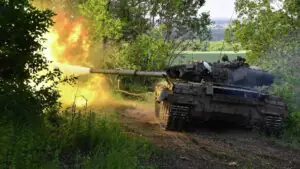 Российское подразделение уничтожило пулеметный расчет и два танка ВСУ в зоне СВО