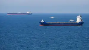 Британия задержала в Ла-Манше нефтяной танкер Smyrto