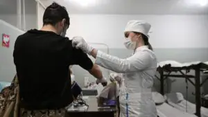 Хирург Мнацаканян: бойцы стали намного чаще получать ранения верхней части тела