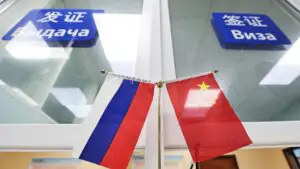 Климов: 1,4 миллиона россиян посетили Китай после введения безвизового режима