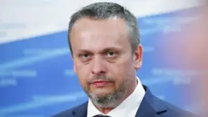 Никитин: в настоящий момент дефицита авиационного керосина в России нет