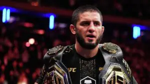 Чемпион UFC Махачев о поражении Топурии: кто возвышает себя, тот будет унижен