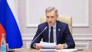 Анохин: медицинские классы появятся в школах Смоленской области