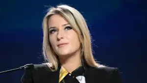 Лантратова ведет переговоры с Лубинцом о возвращении десяти семей с Украины в РФ