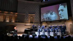 Камилла Турман и Джаз-оркестр Бутмана выступили на открытии Moscow Jazz Festival