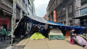 В протестах у стадиона «Ацтека» в Мехико участвовали более 20 тысяч человек