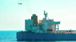 Россиян, предварительно, нет среди членов экипажа задержанного танкера Deliver
