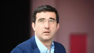Артемьев: дисквалификация Крамника носит несправедливый характер
