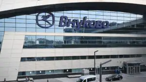 Внуково принимает и отправляется рейсы по согласованию с органами
