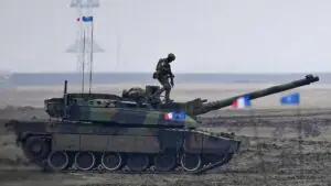 Франция направит сухопутные подразделения в созданную в Финляндии бригаду НАТО