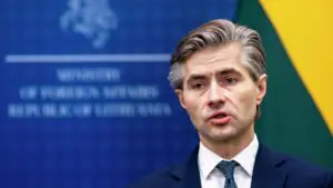 Глава МИД Литвы Будрис: новый пакет санкций вскрыл раскол в ЕС из-за России