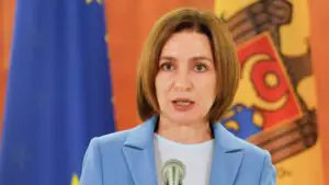 Санду в пятницу обсудит с фракциями кандидатуру нового премьера Молдавии
