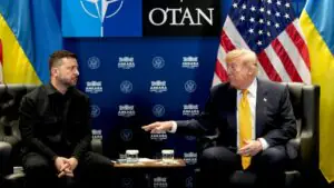 Браун: Зеленский выглядел напуганным на встрече с Трампом в Анкаре