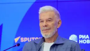 Газманов рассказал, что молодеть ему помогают выступления и зарядки