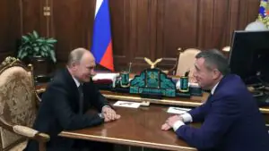 Путин поблагодарил Лимаренко за решение с доставкой машины скорой на Итуруп