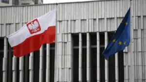 Гавковский возмутился исключением Польши из европейского региона связи Starlink