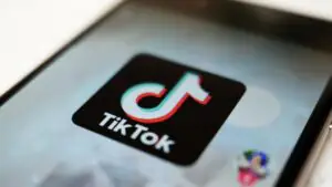 Bloomberg: администрация Трампа отменила запрет на использование TikTok